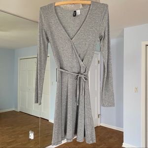 NWOT H&M Long Sleeve Gray Wrap Dress